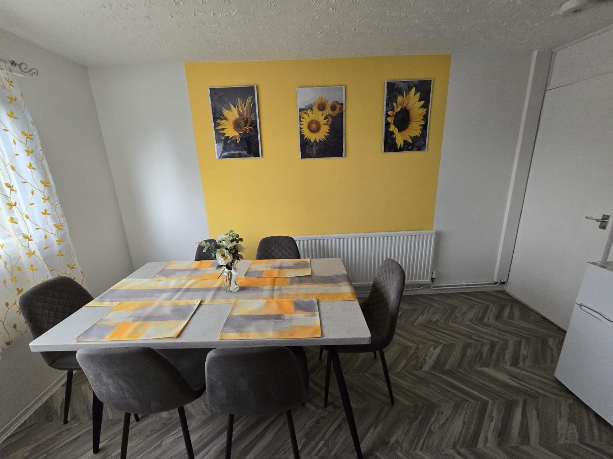 Cosy Home City Centre With Free Parking 诺丁汉 外观 照片